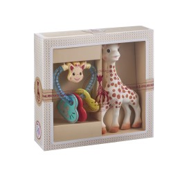 Promo Sophie la girafe coffret de naissance chez Carrefour