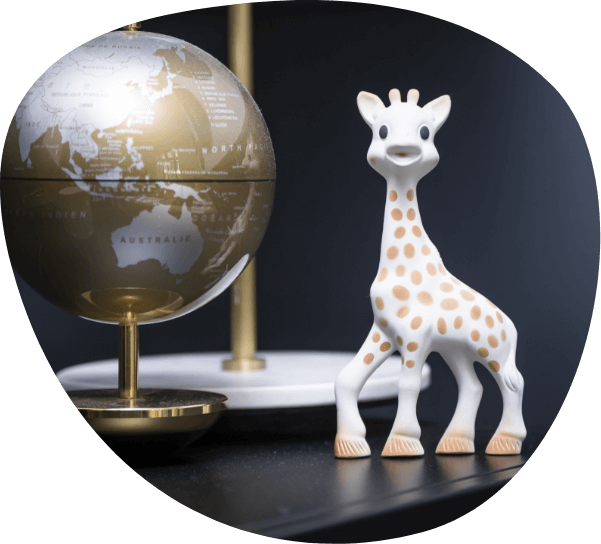 Bassin annécien : pourquoi Sophie la Girafe est-elle un succès